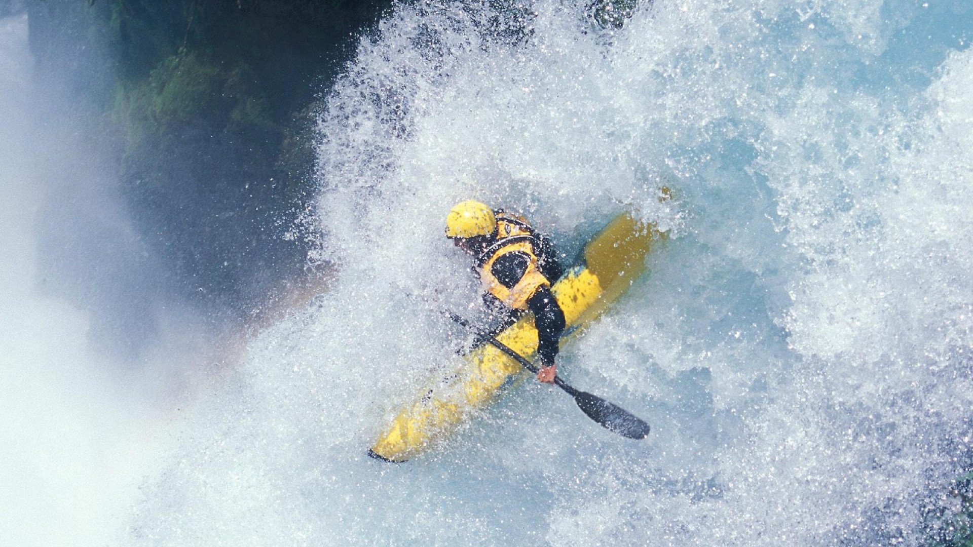 体育新闻中心记者连线现场,体育专栏记者